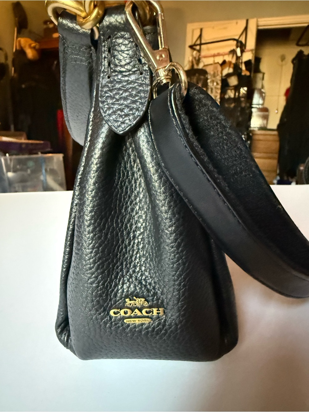 Authentic Coach Shay Crossbody Bag in Black Pebble Leather Style No. L2039-601 - Picture 2 of 12